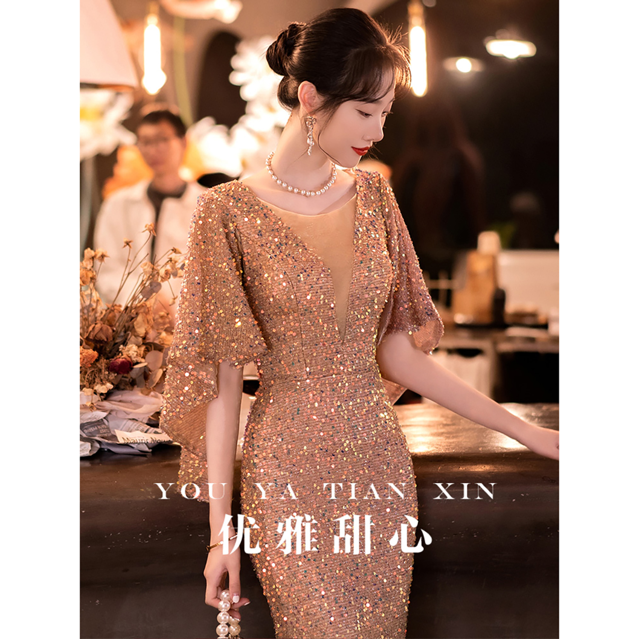 kudapy เดรสยาวสีชมพู/สีแดง เรียบหรู สวยดูดี ดูแพง ใส่งานกลางวัน กลางคืน ชุดไปงานแต่งงาน ชุดไปงานเลี้ยงราตรี