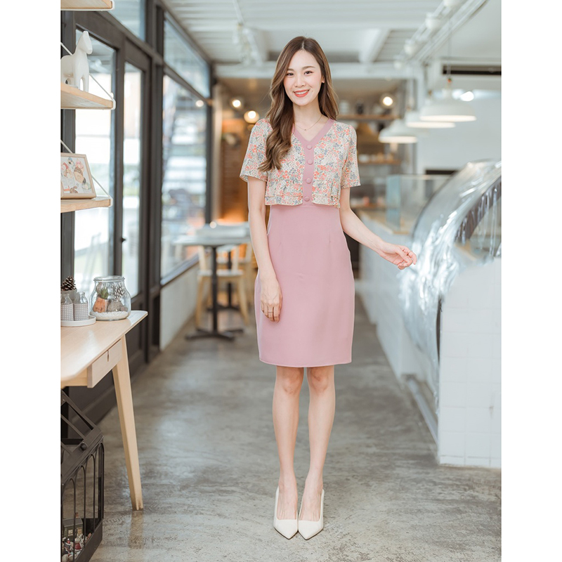 kudapy เดรสสั้นสีเขียว/สีชมพู/สีม่วง เดรสใส่ทำงานท่อนบนลายดอกมีกระดุมกลางอก