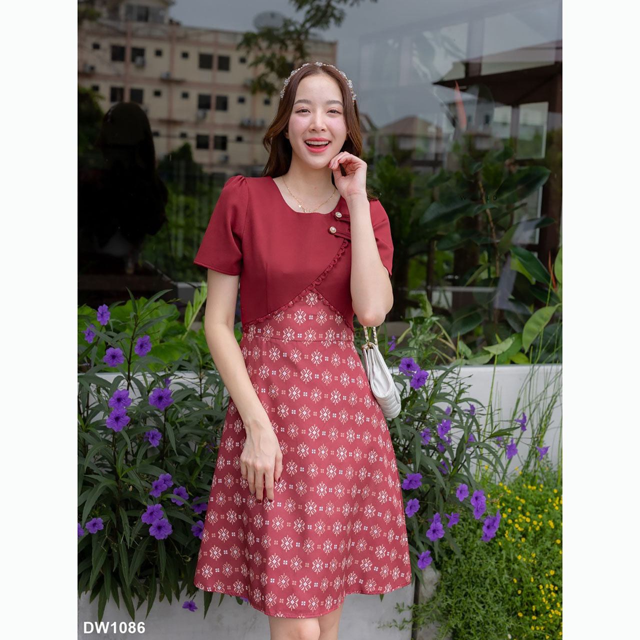 kudapy เดรสสั้นสีเขียว/สีแดง/สีชมพู/สีฟ้า/สีขาว กระโปรงลายไทย ใส่ทำงาน ใส่เที่ยวสวยดูดี