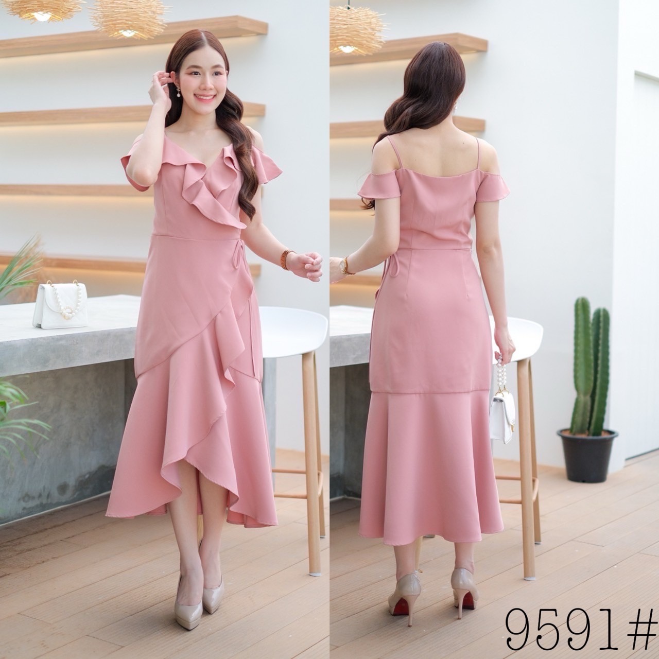 kudapy เดรสยาวสีชมพูตุ่น/สีเขียวมิ้ท์/สีน้ำเงิน/สีชาไทย/สีครีมเบล/สีชมพูเข้ม ผ้าเครปหนา สายเดี่ยวแต่งระบายช่วงแขน กระโปรงหางปลา