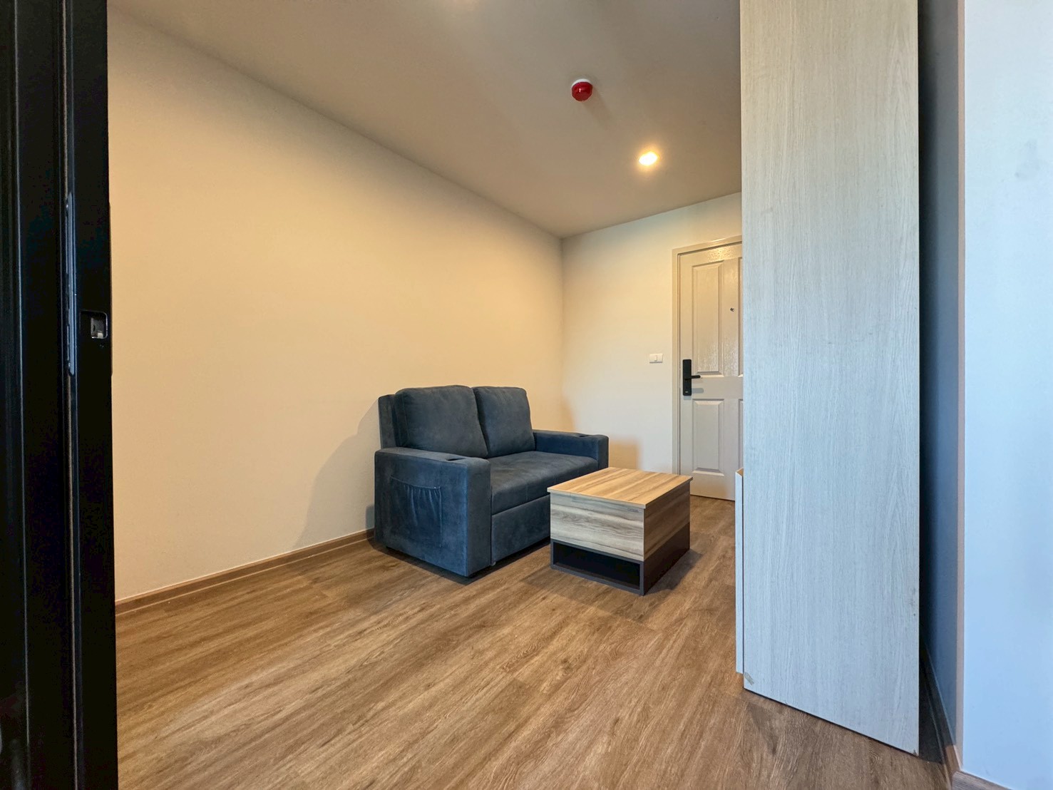 ให้เช่าคอนโด HI Kaset - Senanikhom Station (ไฮ เกษตร - เสนานิคม สเตชั่น) 1ห้องนอน / 1ห้องน้ำ ขนาด 28.75 ตรม. ชั้น 7 ตึก A ค่าเช่า 12,000 ต่อเดือน รถไฟฟ้า BTS เสนานิคม