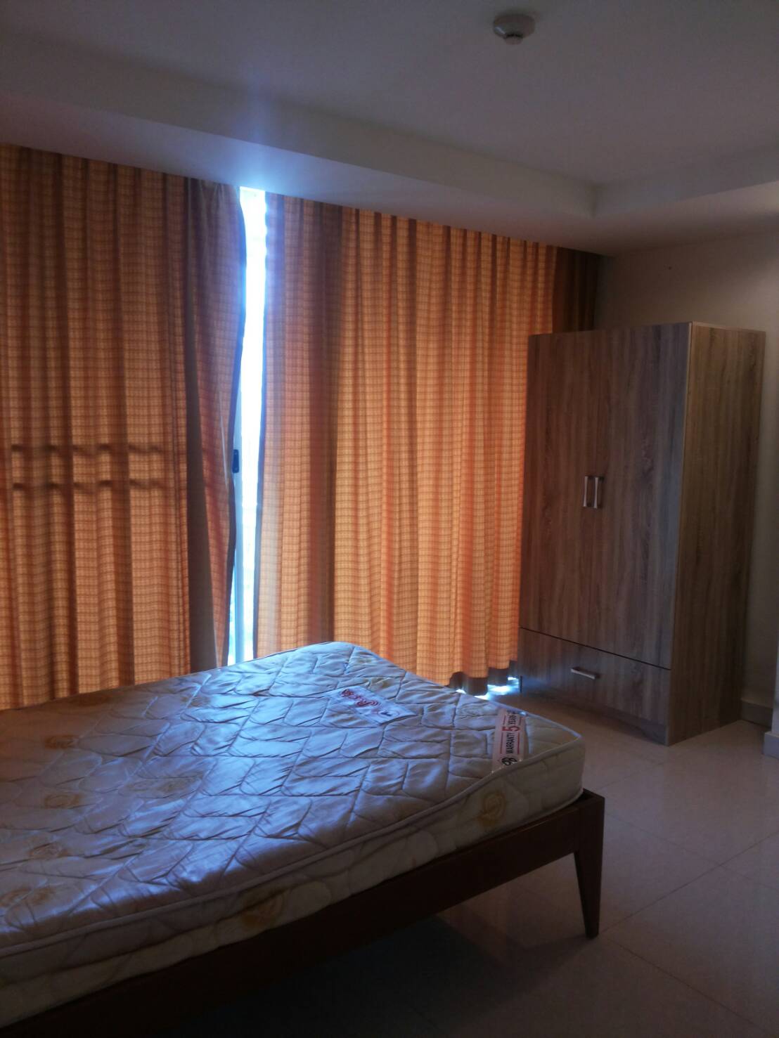 ให้เช่าคอนโด The Kris Ratchada 17 (เดอะ คริส รัชดา 17) 3ห้องนอน 2ห้องน้ำ