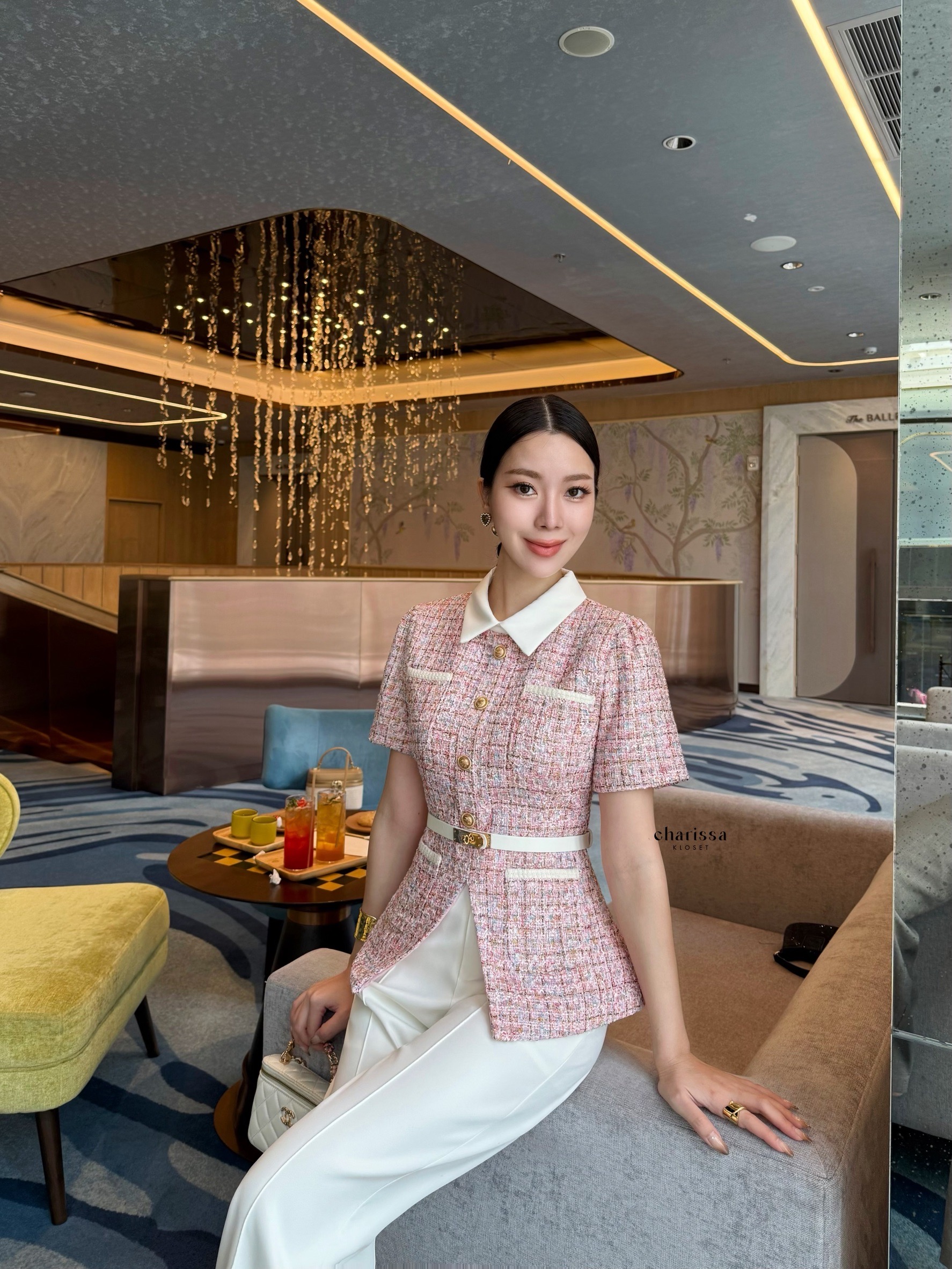 kudapy ชุดเซ็ท 3 ชิ้น เสื้อทวิตแขนสั้น + กางเกง มาพร้อมเข็มขัด เสื้อทวีตแขนสั้น คอปก