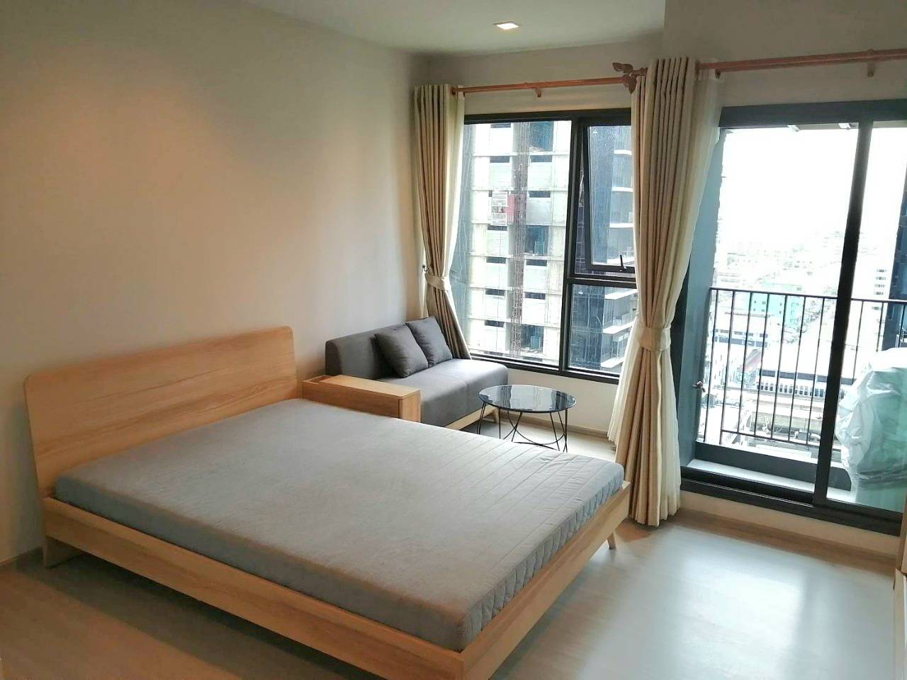 ให้เช่าคอนโด Life Asoke - Rama 9 (ไลฟ์ อโศก - พระราม 9) High Rise โซนพื้นที่ พระราม 9 ห้องแบบ Studio 1ห้องน้ำ ขนาดห้อง 27 ตรม. ชั้น 14 ตึก A