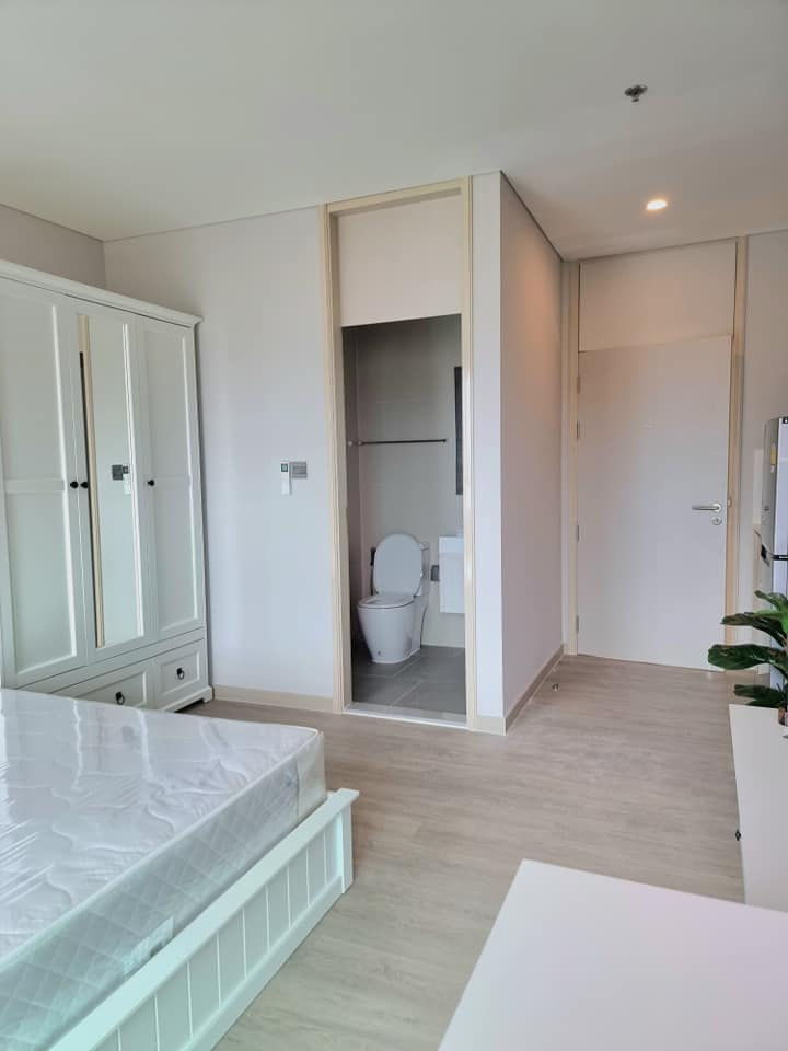 ปล่อยเช่าคอนโด Lumpini Park Phahon 32 (ลุมพินี พาร์ค พหล 32) - ห้องใหม่มือแรก Studio 1ห้องน้ำ - ใกล้ BTS รัชโยธินและเสนานิคม - ขนาดห้อง 24 ตรม. ชั้น 20