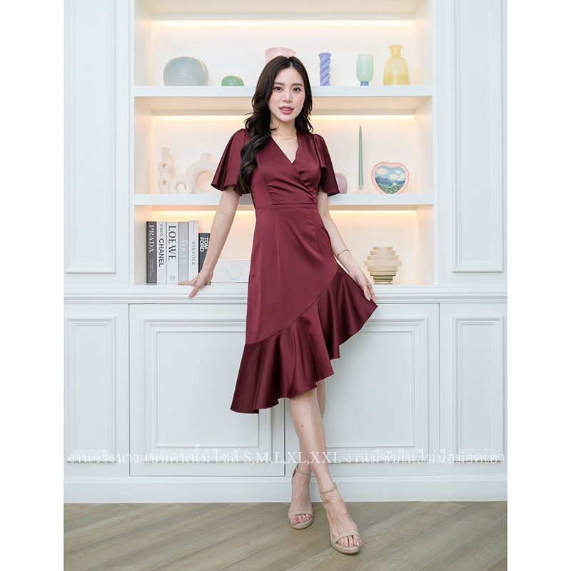 kudapy เดรสสั้นสีแดง/สีน้ำเงินกรมท่า/สีสีชมพู ออกงาน คอวีแขนระบาย ชายกระโปรงระบายสวยเก๋ แนวเรียบร้อยสวยหรูดูแพง เหมาะสำหรับใส่เป็นชุดราตรี