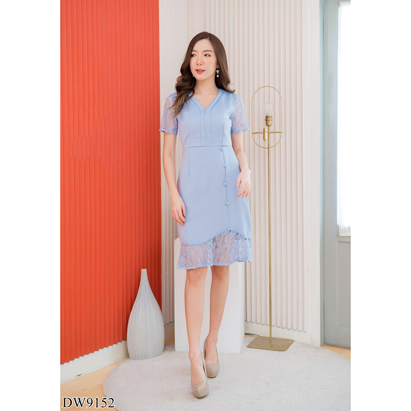 kudapy เดรสสั้นสีฟ้า/สีชมพู/สีดำ คอวีแขนลูกไม้สวยดูดีใส่สบายมากๆ