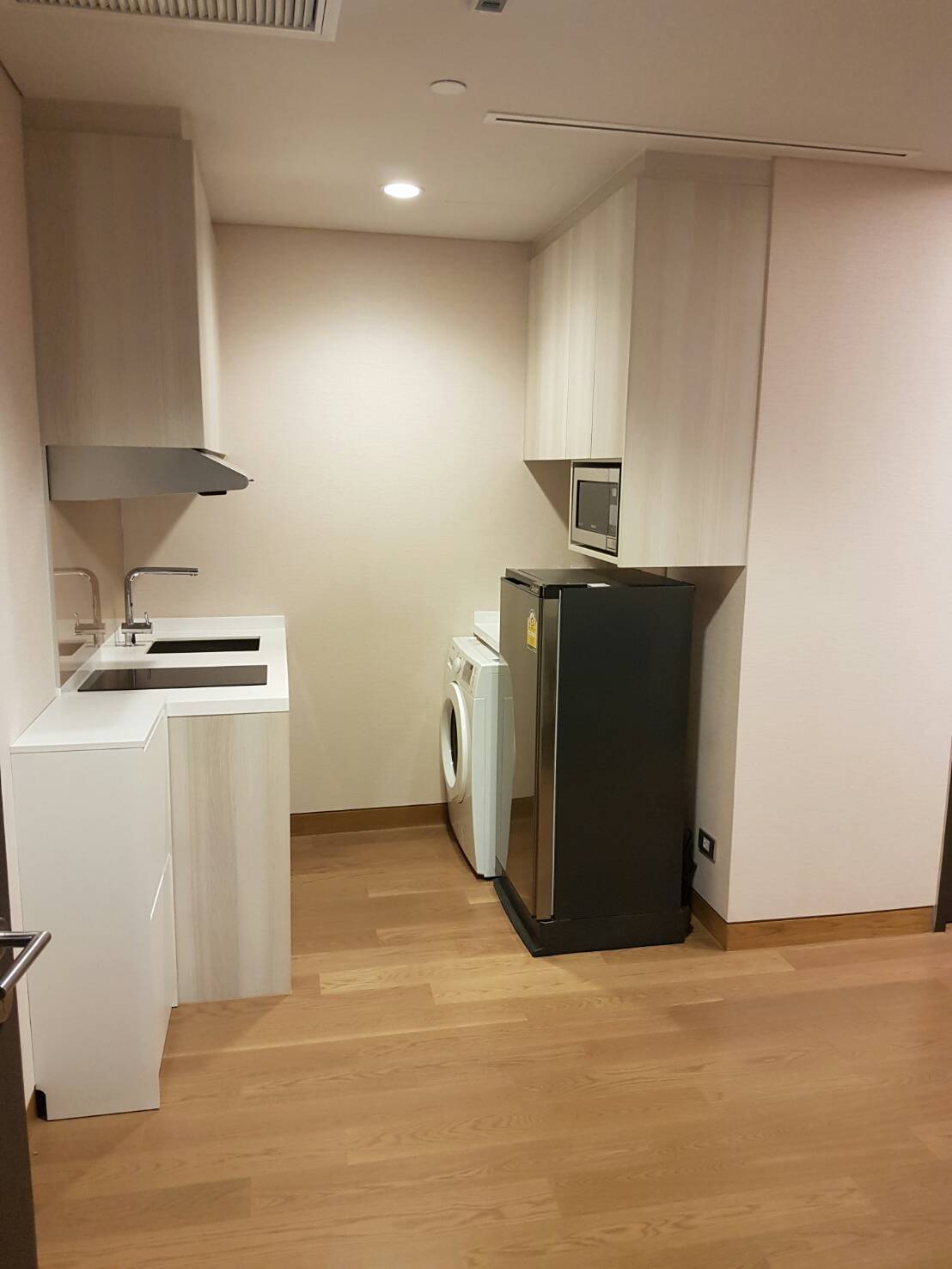 ขาย / เช่า คอนโด The LUMPINI 24( เดอะ ลุมพินี 24)