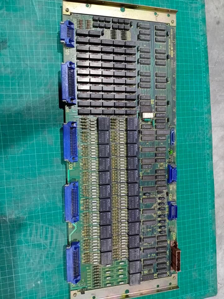 FANUC A20B-0007-0040 INPUT/OUTPUT MODULE