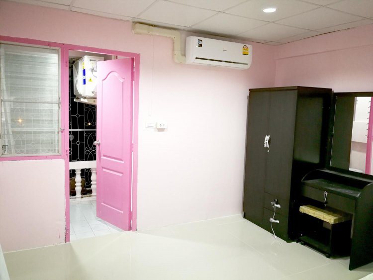 Nirun Condo 5Floor Corner 25 sqm. Bts Bangchak Sukhumvit93 Bangkok 0909897810