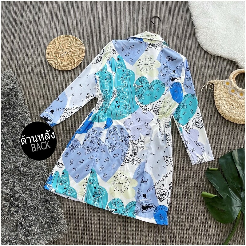 kudapy Dress เดรสสั้นแขนยาวสีชมพู ฟ้า ม่วง งานติดกระดุมหน้า ผ้าไหมอิตาลี่ พิมพ์ลายทั้งชุด แต่งยางยืดสม็อคข้างเอวทั้ง 2 ข้าง