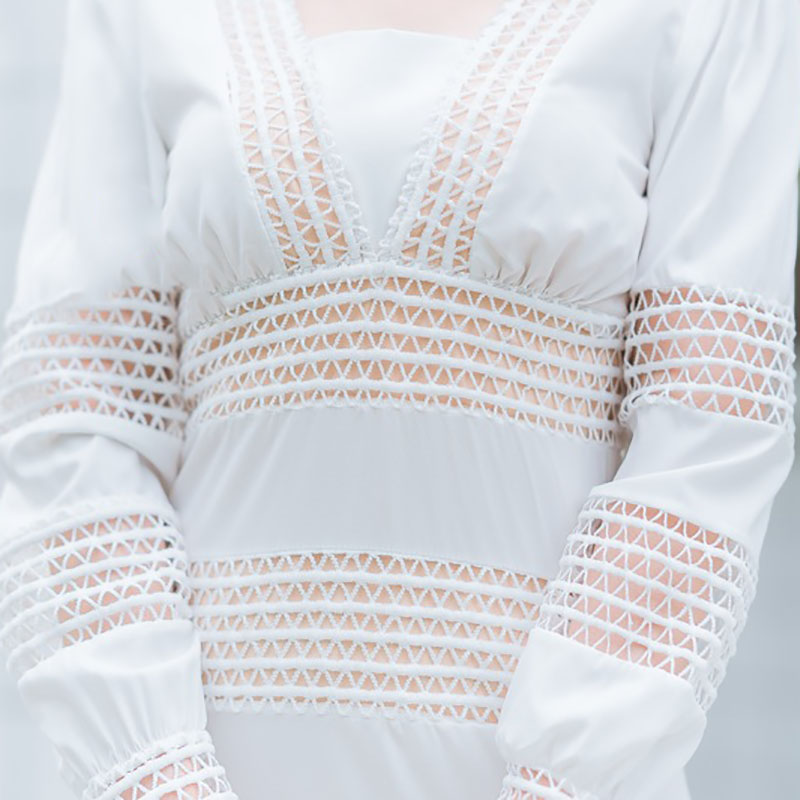 kudapy เดรสสั้นสีชมพู,สีขาว .แขนยาวตาข่ายซับครีมใส่สบายสวยดูดีมากๆ