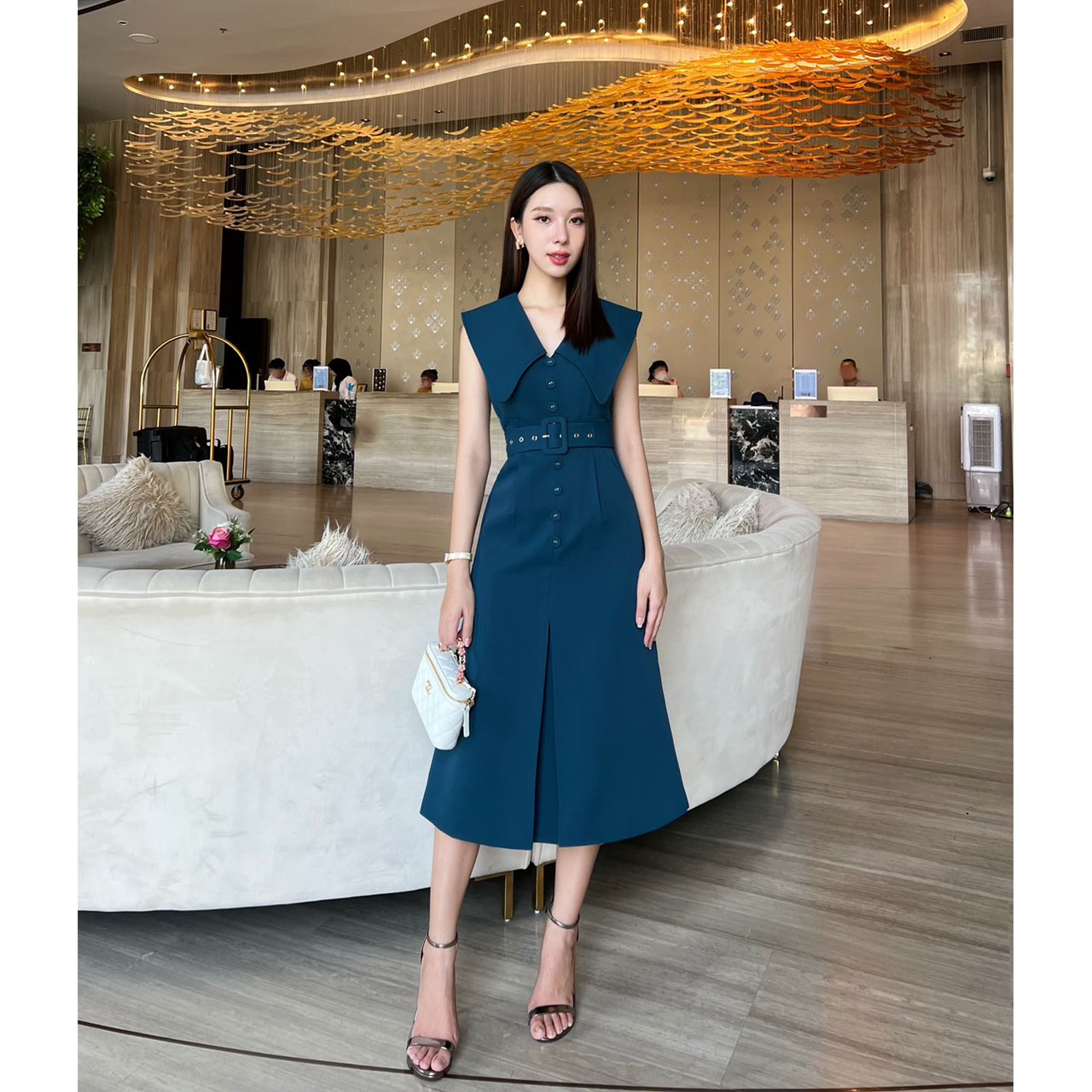 kudapy เดรสสูทสีครีม/สีครามทะเล แต่งปกใหญ่ ทำให้ดูผอม ซิบด้านหลัง ผ่าด้านหลังเพื่อให้เดินสะดวก