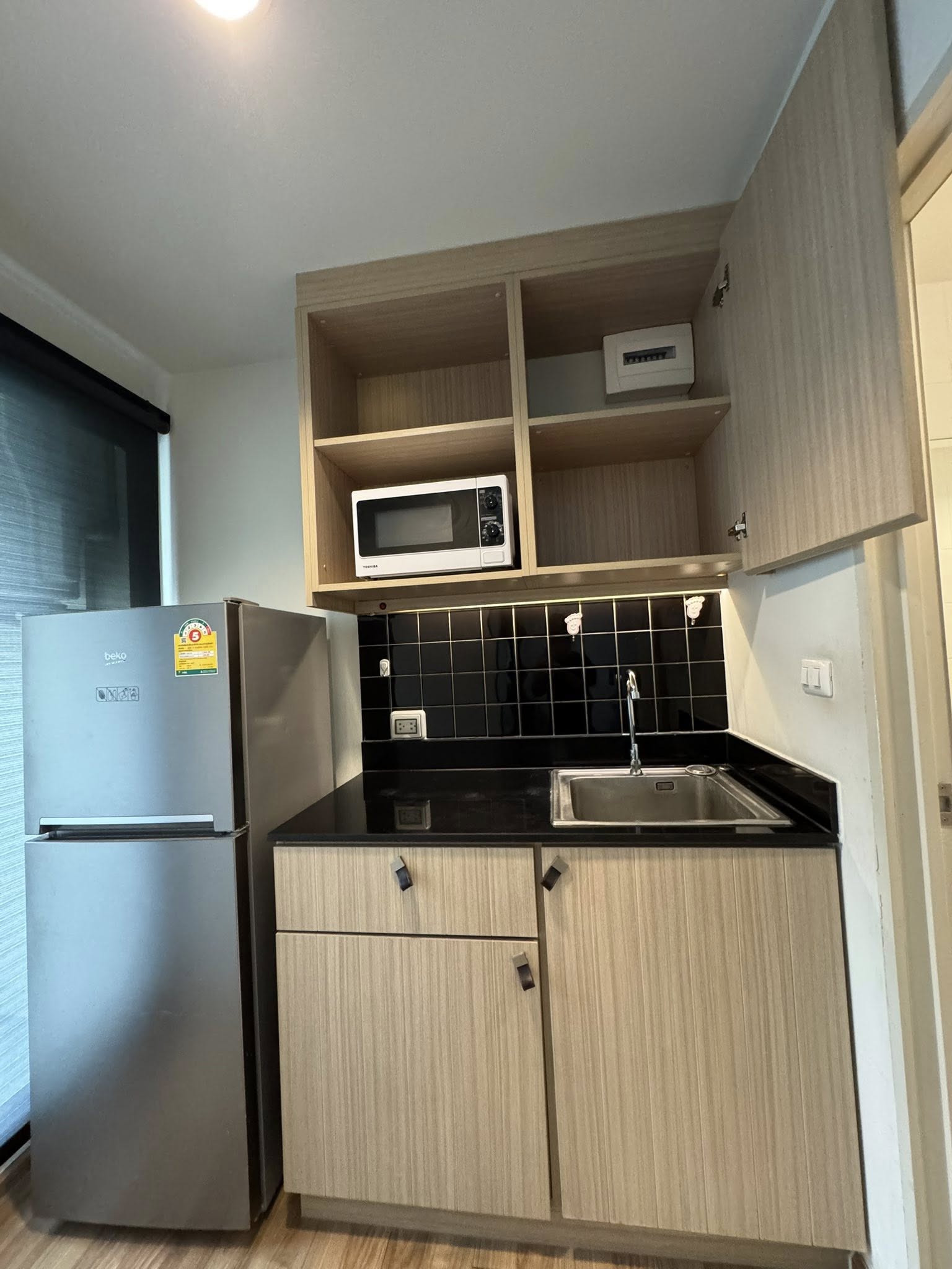 ให้เช่าคอนโด Unio Sukhumvit 72 (ยูนิโอ สุขุมวิท 72) โซนพื้นที่ BTS แบริ่ง ห้องแบบ 1ห้องนอน / 1ห้องน้ำ ขนาดห้อง 28 ตรม. ชั้น 4