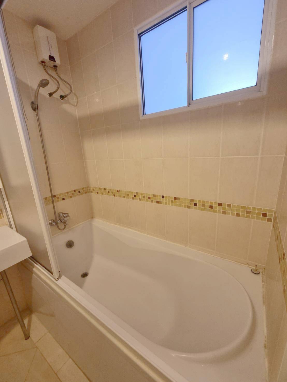 ปล่อยเช่าคอนโด Life @ BTS Tha - Phra (ไลฟ์ แอท บีทีเอส ท่าพระ) - Studio ห้องน้ำ(อ่างอาบน้ำ) 1ห้องครัว - ใกล้ BTSตลาดพลู/เดอะมอลล์ท่าพระ - ขนาดห้อง 33 ตรม. ชั้น 15