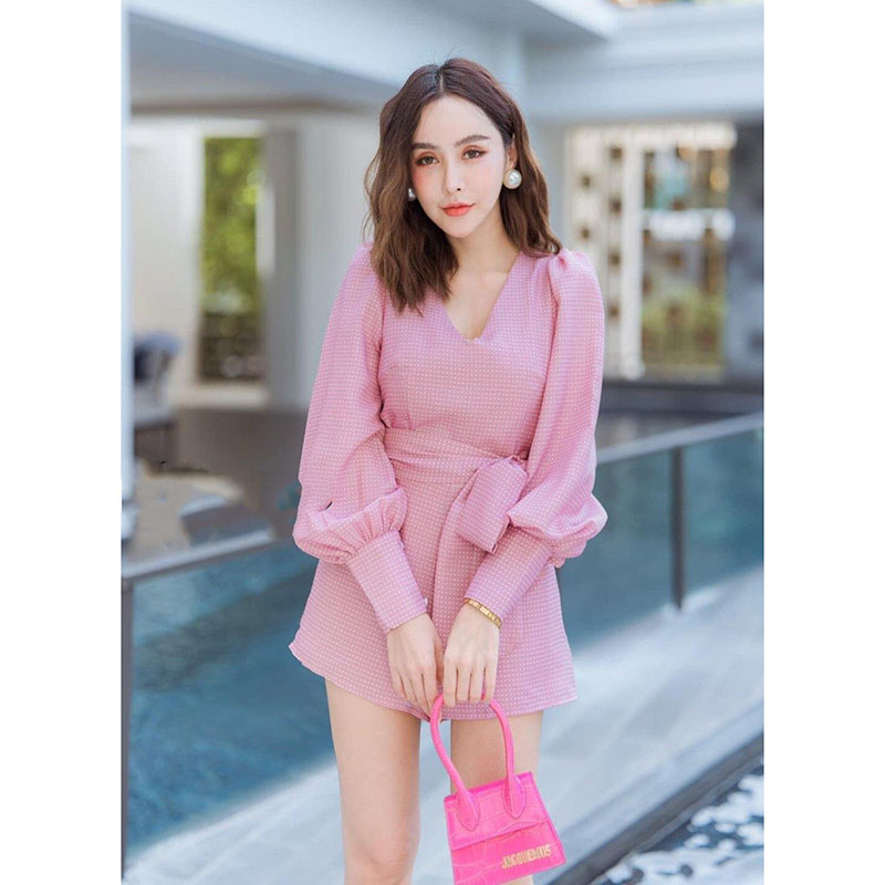 kudapy จั้มสูทสีชมพู น่ารัก สีชมพูสวย พิมพ์ลายจุดเล็กๆ