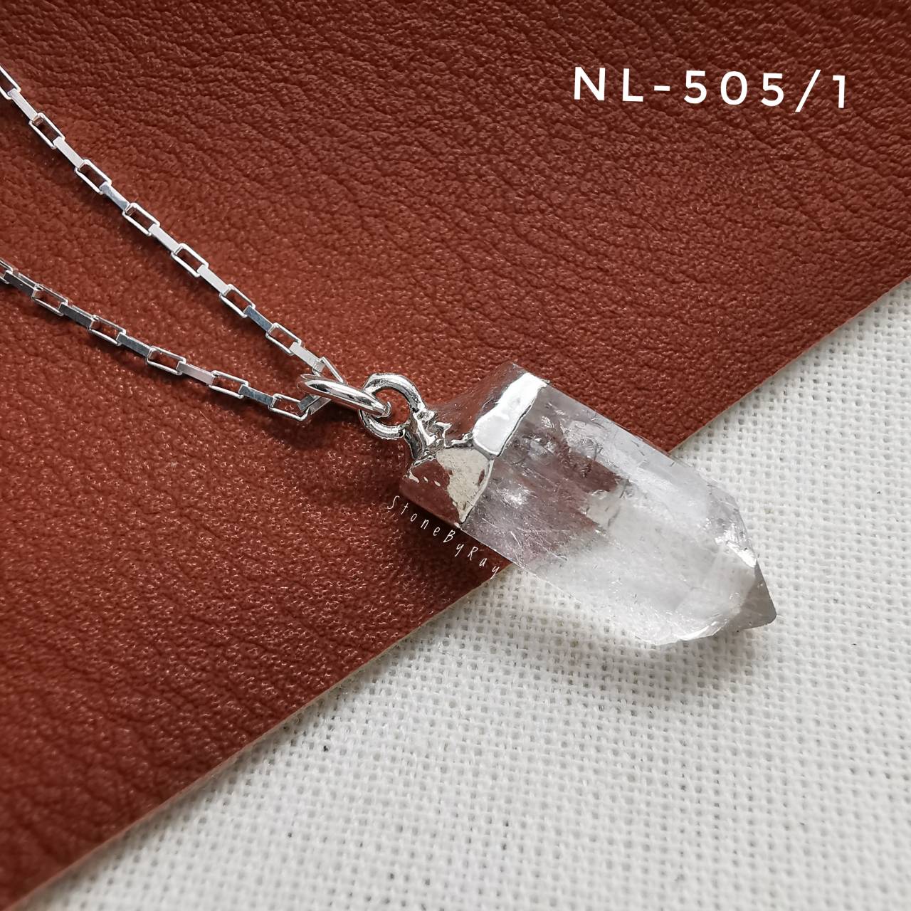 สร้อยคอเงินจี้หินคริสตัลควอตซ์ผลึกธรรมชาติ Crystal Quartz