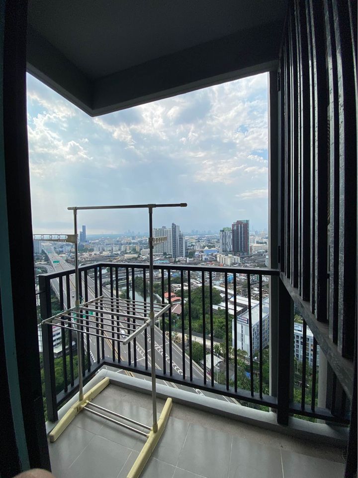 ปล่อยเช่าคอนโด เดอะ เบส พาร์คเวสต์ สุขุมวิท 77 (The Base Park West Sukhumvit 77) - โซนพื้นที่ BTS อ่อนนุช - 1ห้องนอน 1ห้องน้ำ 1ห้องนั่งเล่น 1ห้องครัว - ขนาดห้อง 29 ตรม. ชั้น 28