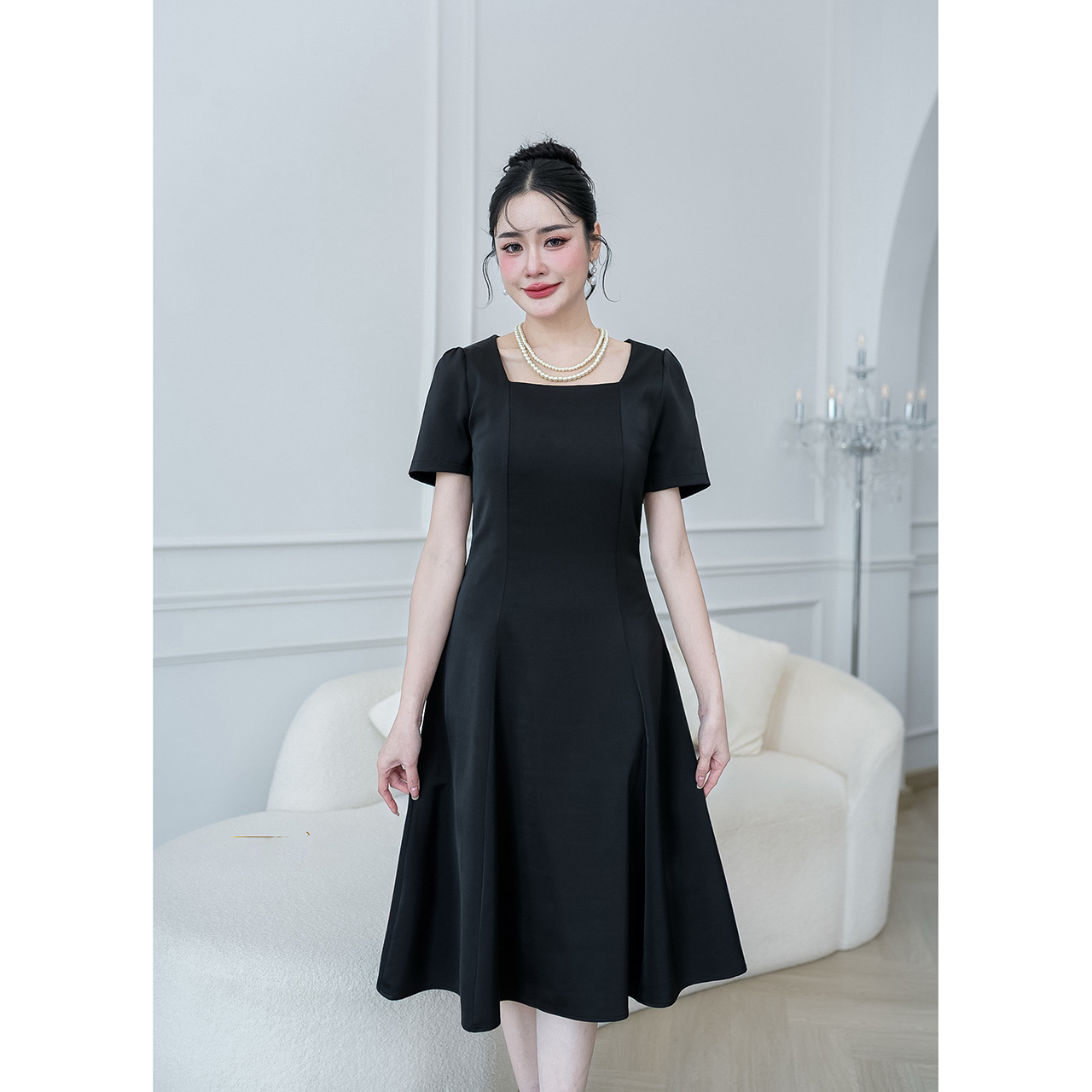 kudapy เดรสผ้าพื้นเรียบ ทรงสวยสุภาพ งานผ้านิ่มใส่สบาย ดีไซน์ทรงสวยแบบเรียบๆดูผู้ดี