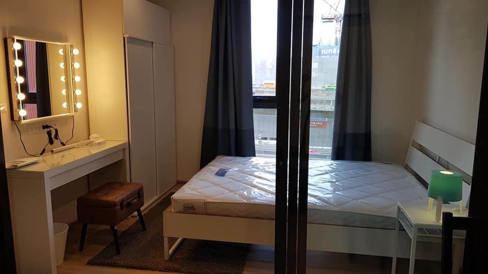 High Rise โซนพื้นที่ ARL รามคำแหง ให้เช่าห้องแบบ 1ห้องนอน 1ห้องน้ำ 1ครัวปิด คอนโด The Base Garden Rama 9 (เดอะ เบส การ์เด้น พระราม 9) ขนาดห้อง 31.25 ตรม. ชั้น 8