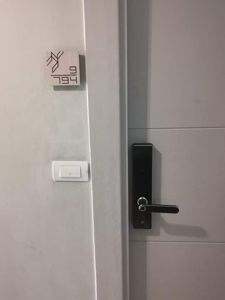 ปล่อยเช่าคอนโด IDEO Mix Sukhumvit 103 (ไอดีโอ มิกซ์ สุขุมวิท 103) - มีเครื่องซักผ้าพร้อมเฟอร์เครื่องใช้ไฟฟ้าครบครั้น - การเดินทาง: ติด BTS อุดมสุข