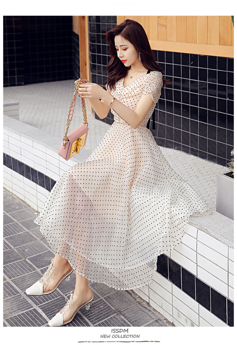 ชุดเดรสยาวคลุมเข่าสีครีม ผ้าชีฟองเนื้อดี พิมพ์ลายจุดสีดำเล็กๆๆ XL