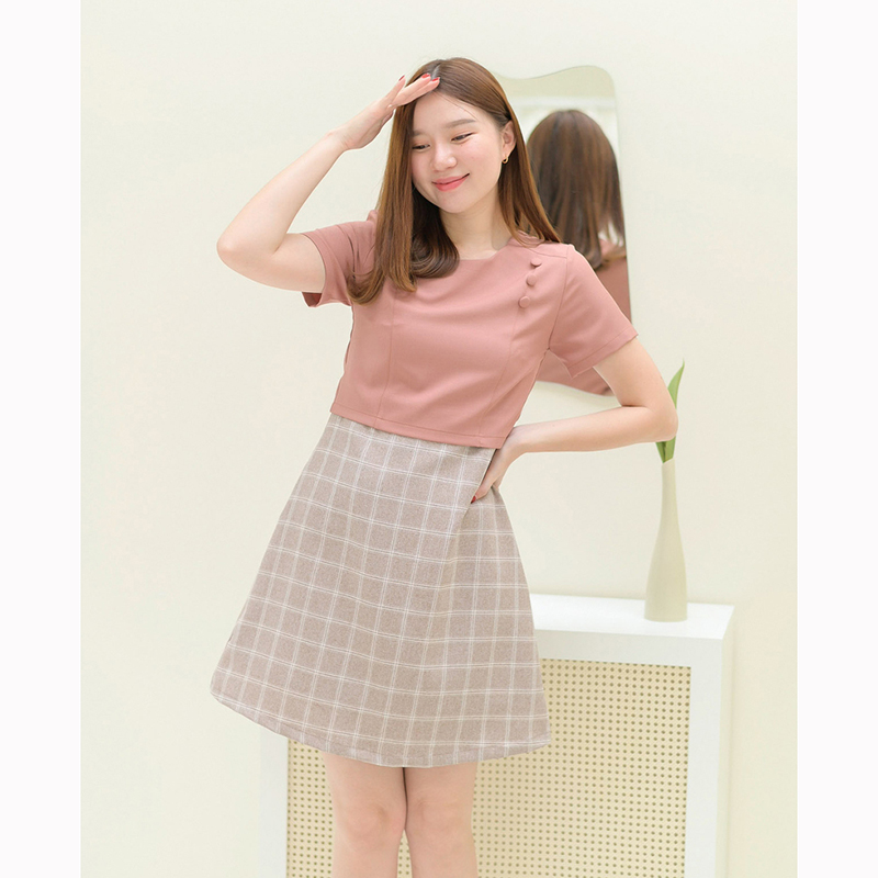 kudapy ชุดเดรสแขนสั้นสีน้ำตาล/สีเทาฟ้า ตัดต่อเย็บคิ้วท์ที่ช่วงบ่า