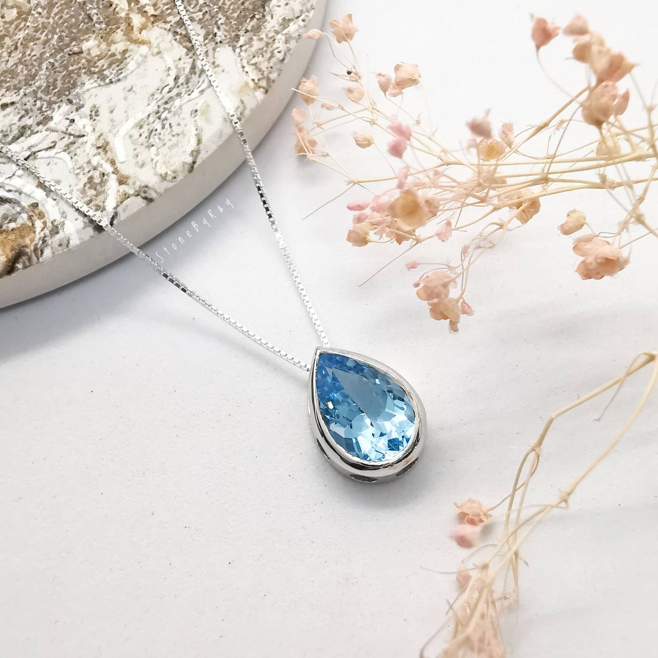 สร้อยคอเงินจี้พลอยบลูโทพาส Blue Topaz