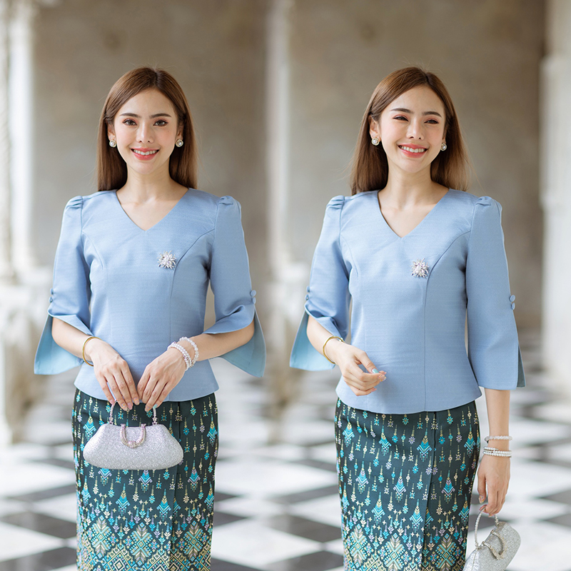 kudapy (เฉพาะเสื้อ) เสื้อสีฟ้า/สีขาว ผ้าไหมประยุกต์ อัดกาวทั้งตัว ทรงสวย อยู่ทรง มีซิปหลังสวมใส่ง่าย งานสวยใส่ออกงานหรู