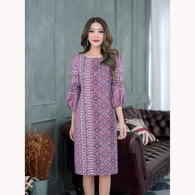 kudapy เดรสสั้นสีน้ำเงิน/สีม่วงกะปิ พิมพ์ลายไทย งานเนื้อผ้านิ่มใส่สบายค่ะ ใส่ทดแทนผ้าไทยเนื้อจะเบาไม่อึดอัด