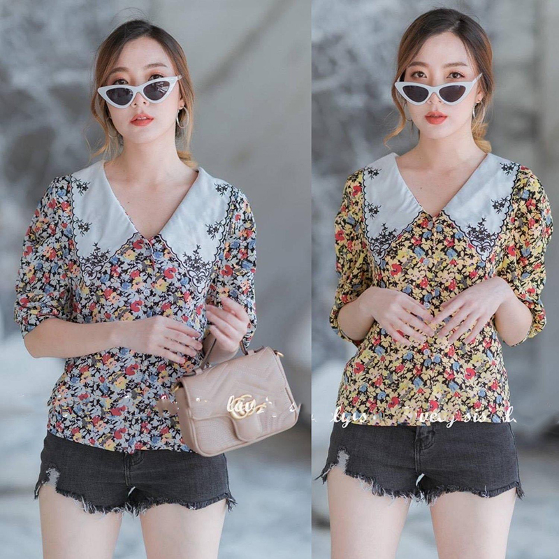 kudapy เสื้อลายดอกสีขาว/สีเหลือง แต่งคอปกปักลาย กระดุมหน้าเรียงแกะได้