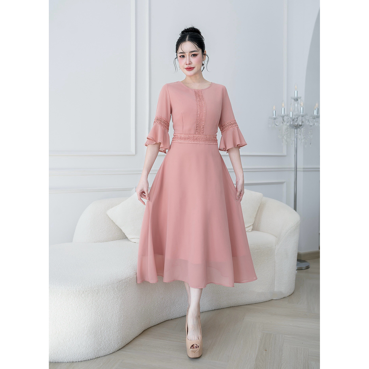 kudapy เดรสยาว ผ้าชีฟอง แต่งคาดลูกไม้ทั้งชุด ผ้าเบาใส่สบายใส่ได้ทั้งวัน มีซับในอย่างดี ซับในยาว