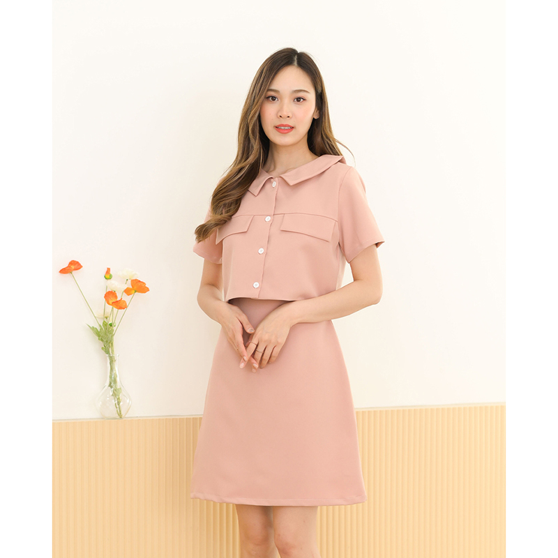 kudapy kudapy เดรสสั้นสีมัทฉะ/สีดำ/สีโอรส คอปก กระดุมอกแกะได้จริง สวยปัง