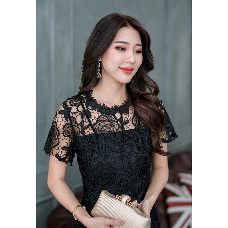 kudapy เดรสสั้นสีดำ ลูกไม้เงา ทอลาย ลูกไม้เนื้อดี มีซับในทั้งชุด ซิปหลัง