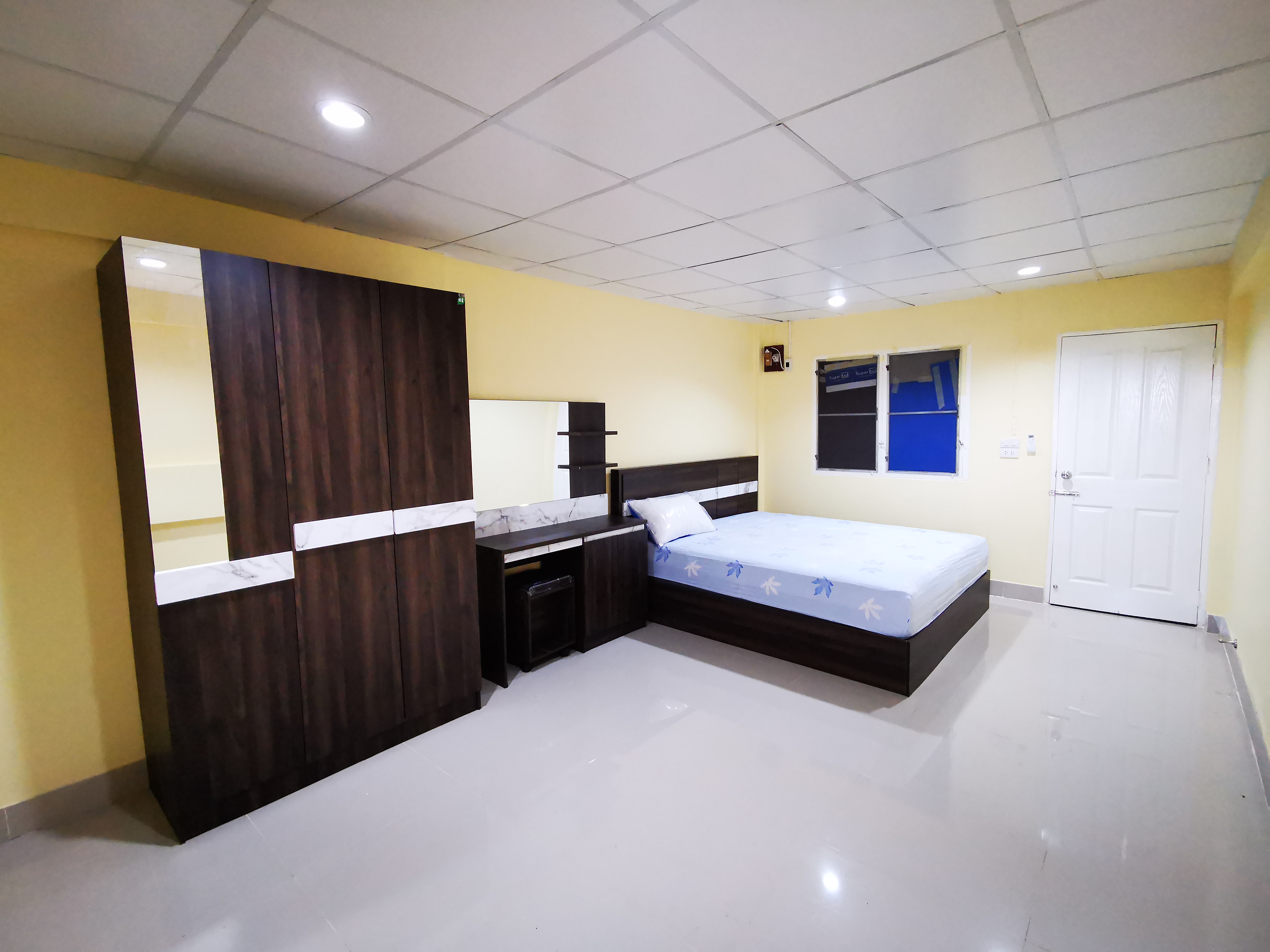 Nirun Condo 5Floor Corner 25 sqm.Bts Bangchak Sukhumvit 93 0909897810