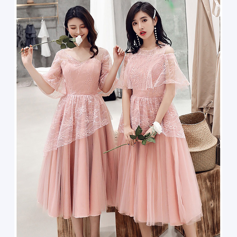 kudapy ชุดเดรสออกงานสีชมพูโอรส ตัวเสื้อผ้าลูกไม้ เปิดไหล่ ปิดต้นแขน