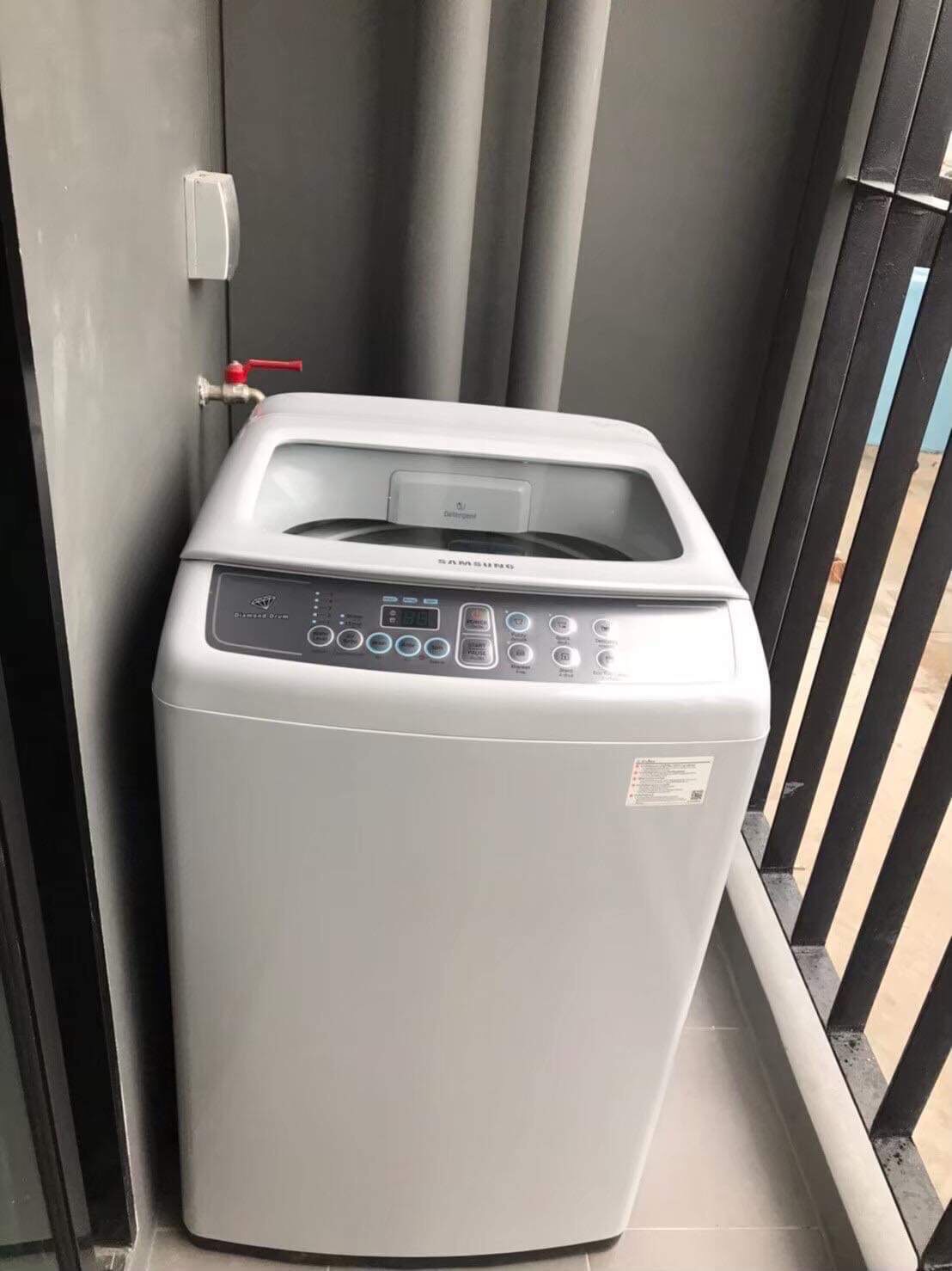 ให้เช่าห้องเฟอร์เครื่องใช้ไฟฟ้าครบ โซนแจ้งวัฒนะ สอบถามแอด Line ID : Smile-easy ที่ Atmoz Chaengwattana (แอทโมซ แจ้งวัฒนะ)