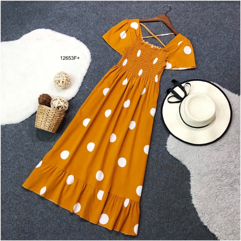 kudapy เดรสยาวสีกรมท่า ดำ ฟ้า เขียว เหลือง แดง คอเหลี่ยมแขนระบาย ผ้าไหมอิตาลี่ลายจุดใหญ่ อกแต่งสม็อค ชายเดรสแต่งระบาย