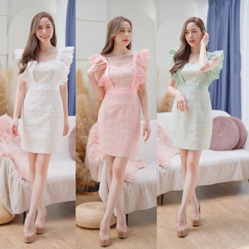kudapy เดรสสั้นสีชมพู/สีเขียว/สีขาว ลูกไม้แขนระบาย