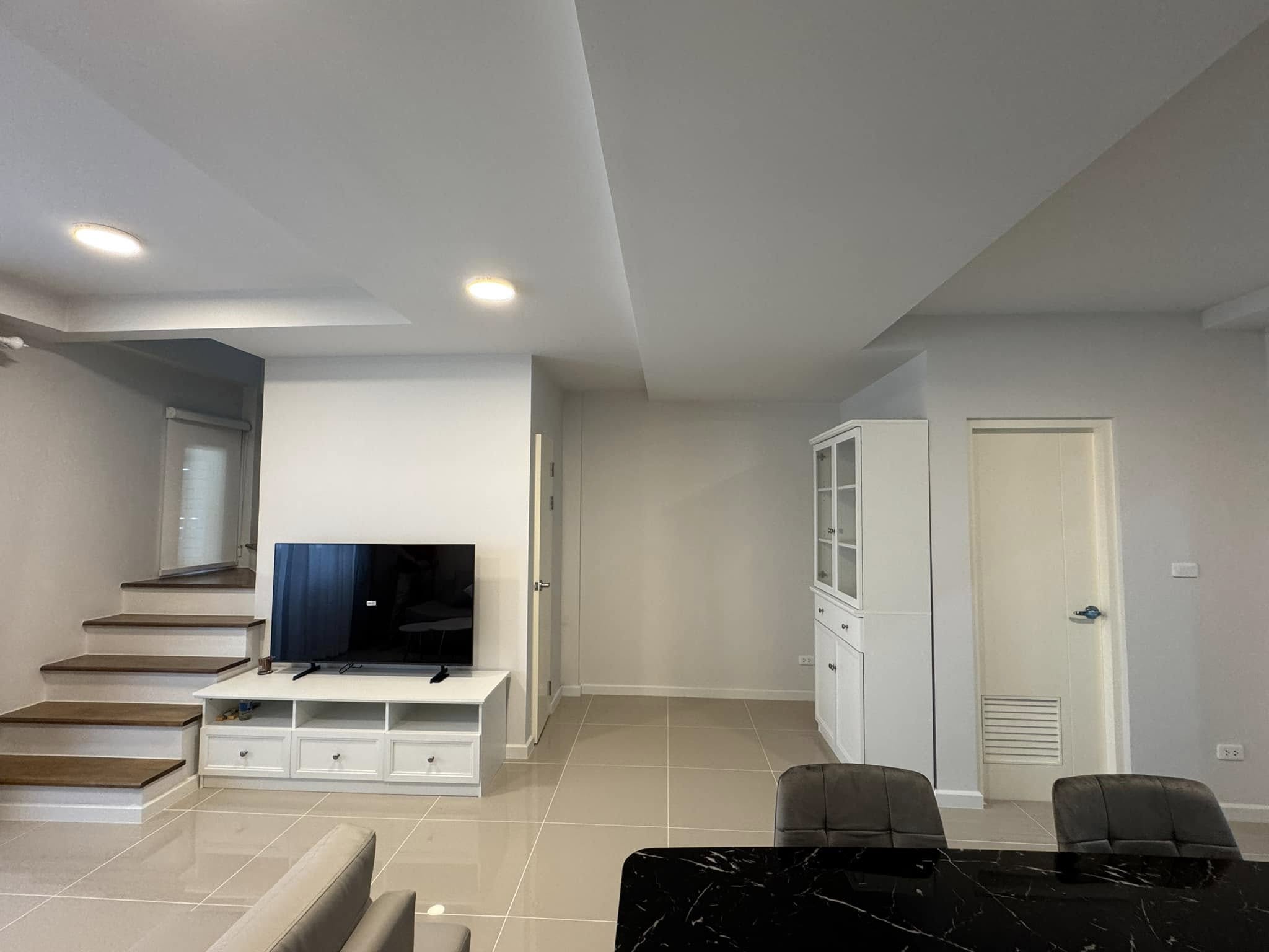 ให้เช่าทาวน์โฮม 3 ชั้น Q Prime Sukhumvit 77 (คิว ไพร์ม สุขุมวิท 77) - โซนพื้นที่ BTS อ่อนนุช เนื้อที่ 18.1 ตารางวา พื้นที่ใช้สอย 136 ตารางเมตร