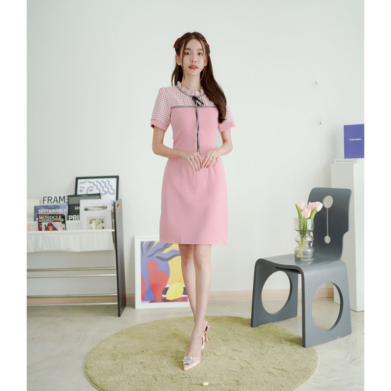 kudapy เดรสสั้นสีแดง/สีชมพู/สีดำ สก็อตผูกโบว์ สวยดูดีใส่สบาย