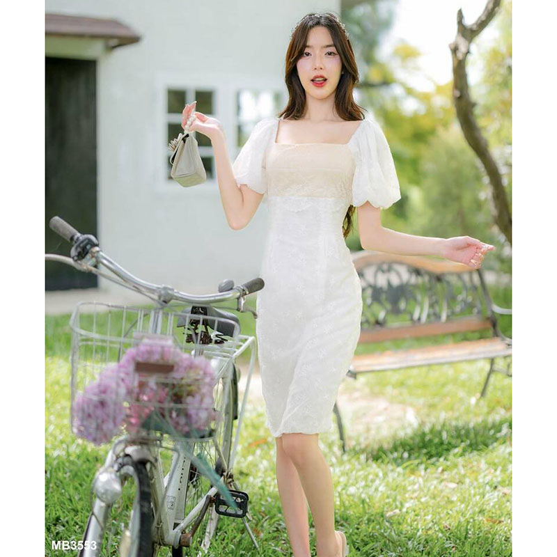 kudapy เดรสสั้นสีขาว สีชมพู ผ้าลายลูกไม้แต่งแขนตุ๊กตา ใส่เที่ยว ออกงานสวยดูดี