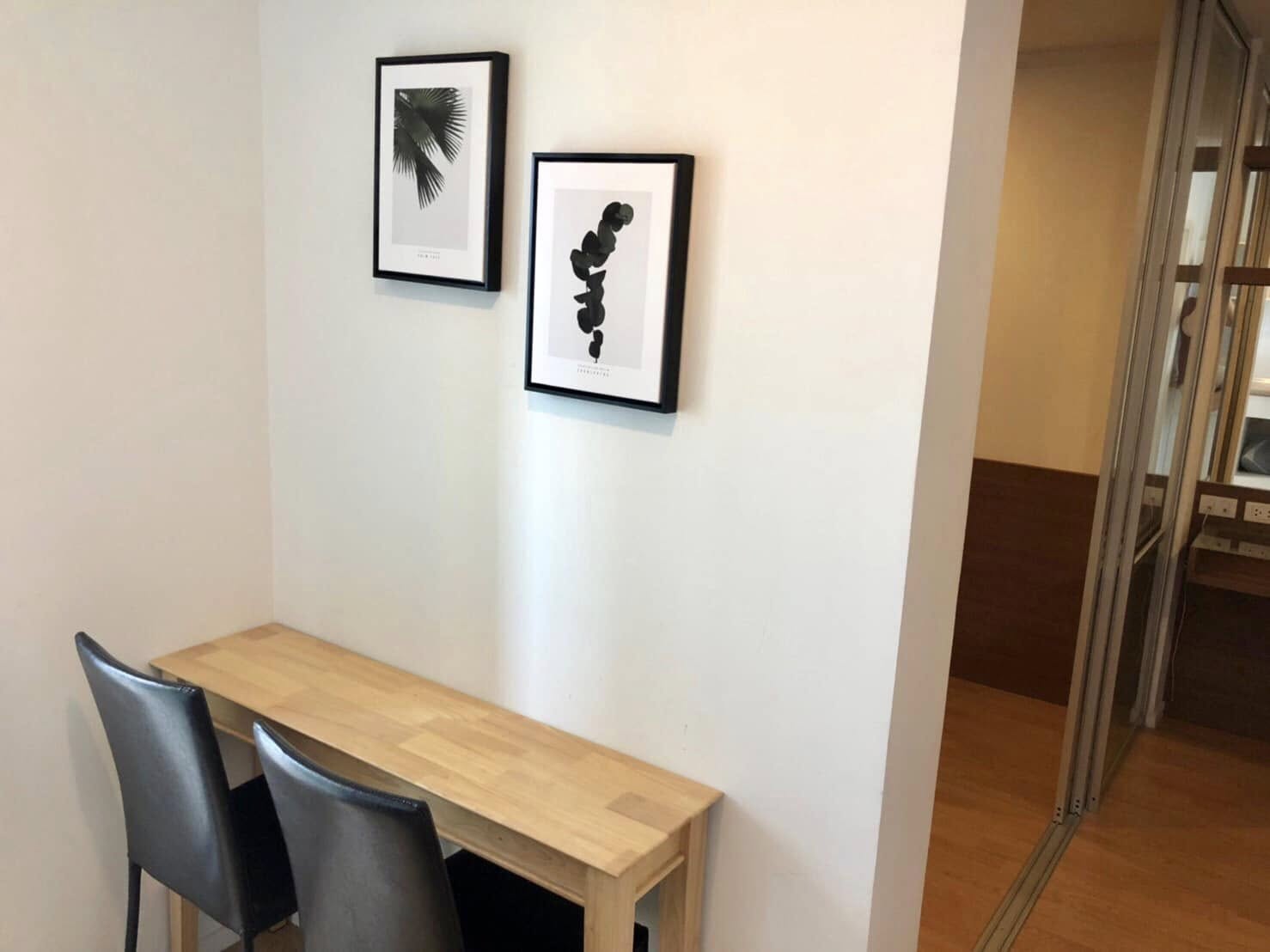 ปล่อยเช่า Lumpini Place Srinakarin-Huamak : ลุมพินี เพลส ศรีนครินทร์-หัวหมาก - โซนพื้นที่ MRT ARL หัวหมาก 1ห้องนอน 1ห้องน้ำ 1ห้องนั่งเล่น - ขนาดห้อง 26 ตรม. ชั้น 12 ตึก B - ให้เช่า 11,000 ต่อเดือน