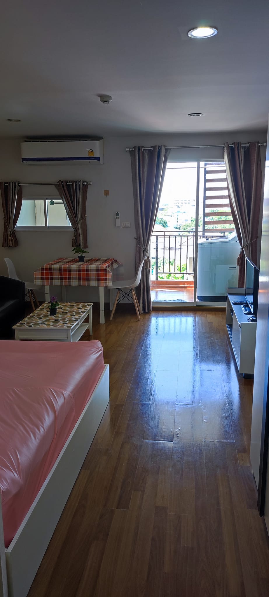ปล่อยเช่าคอนโด Regent Home 22 Sukhumvit 85 (รีเจ้นท์ โฮม 22 สุขุมวิท 85) - Studio 1ห้องน้ำ 1ห้องครัว - ใกล้ BTSอ่อนนุช - ขนาดห้อง 31 ตรม. ชั้น 7 ตึก C