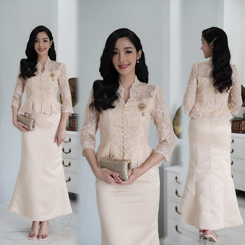 kudapy ชุด setสีครีม/สีเทา/สีชมพู เสื้อลูกไม้ทอลายดอกไม้สุดหรูแขนยาว+กระโปรงหางปลา