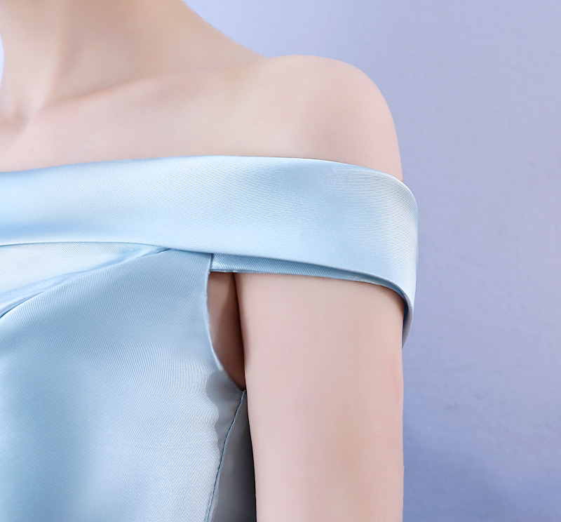 Mini Dress ชุดราตรีสั้นทรงปาดไหล่กระโปรงบานสีฟ้า