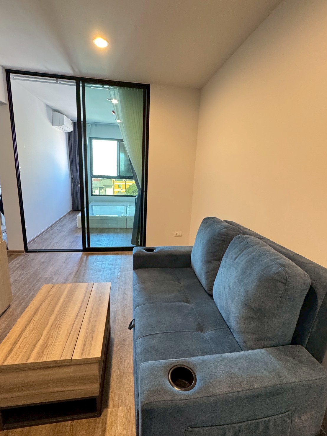 ให้เช่าคอนโด HI Kaset - Senanikhom Station (ไฮ เกษตร - เสนานิคม สเตชั่น) 1ห้องนอน / 1ห้องน้ำ ขนาด 28.75 ตรม. ชั้น 7 ตึก A ค่าเช่า 12,000 ต่อเดือน รถไฟฟ้า BTS เสนานิคม