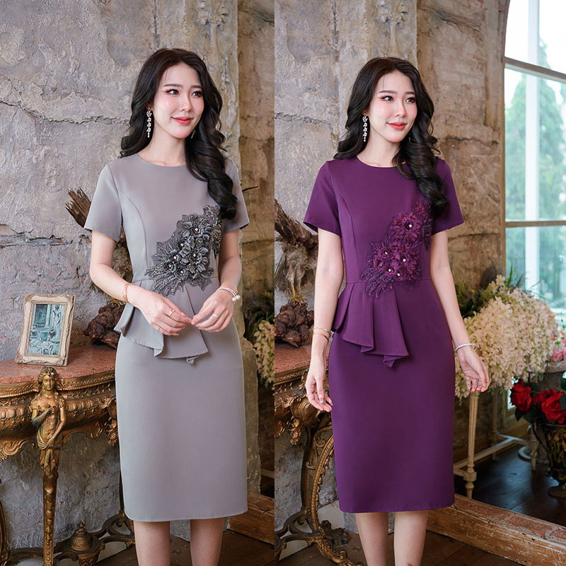 kudapy เดรสสั้นสีเทา/สีม่วง แบบสวยเก๋ สไตล์ทำงาน ลำลองได้ ดีเทลแต่งดอกไม้ประดับเพชรอะไหล่