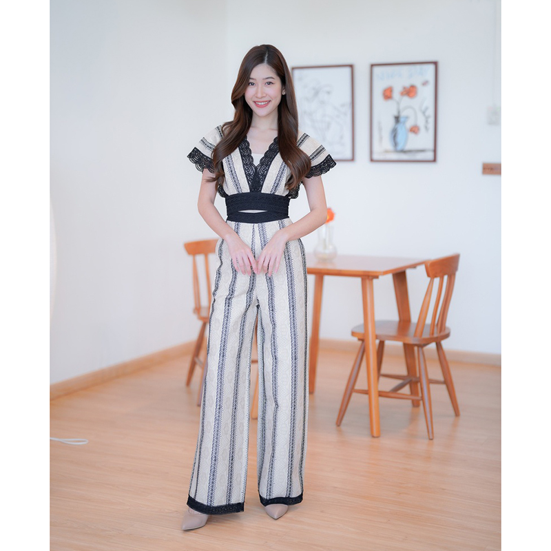 kudapy เซ็ต2 ชิ้น ขายาว ผ้าลูกไม้แขนกุด + กางเกงขายาว สีดำ/สีเขียว ใส่เที่ยว ใส่สบายสวยดูดี