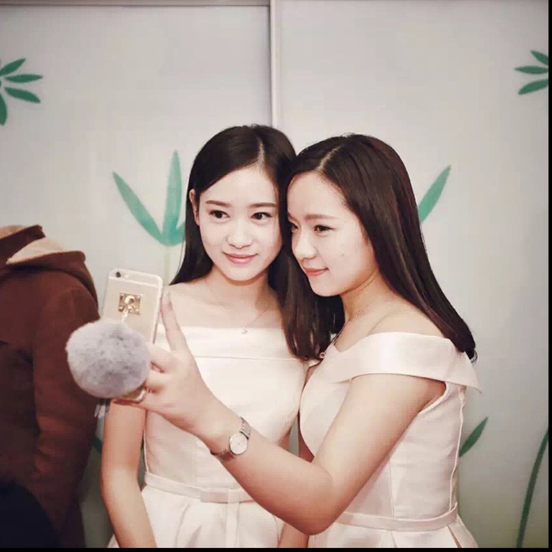 kudapy ชุดราตรีสั้นสีน้ำเงิน/ครีม แบบไหล่ปาด สไตล์วินเทจผ้าไหมดัชเชส กระโปรงทรงA แต่งโบว์2ชั้น ช่วงเอว (เชือกผูกหลัง)